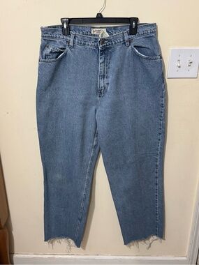 St. John's Bay Light Blue Cropped Straight Jeans